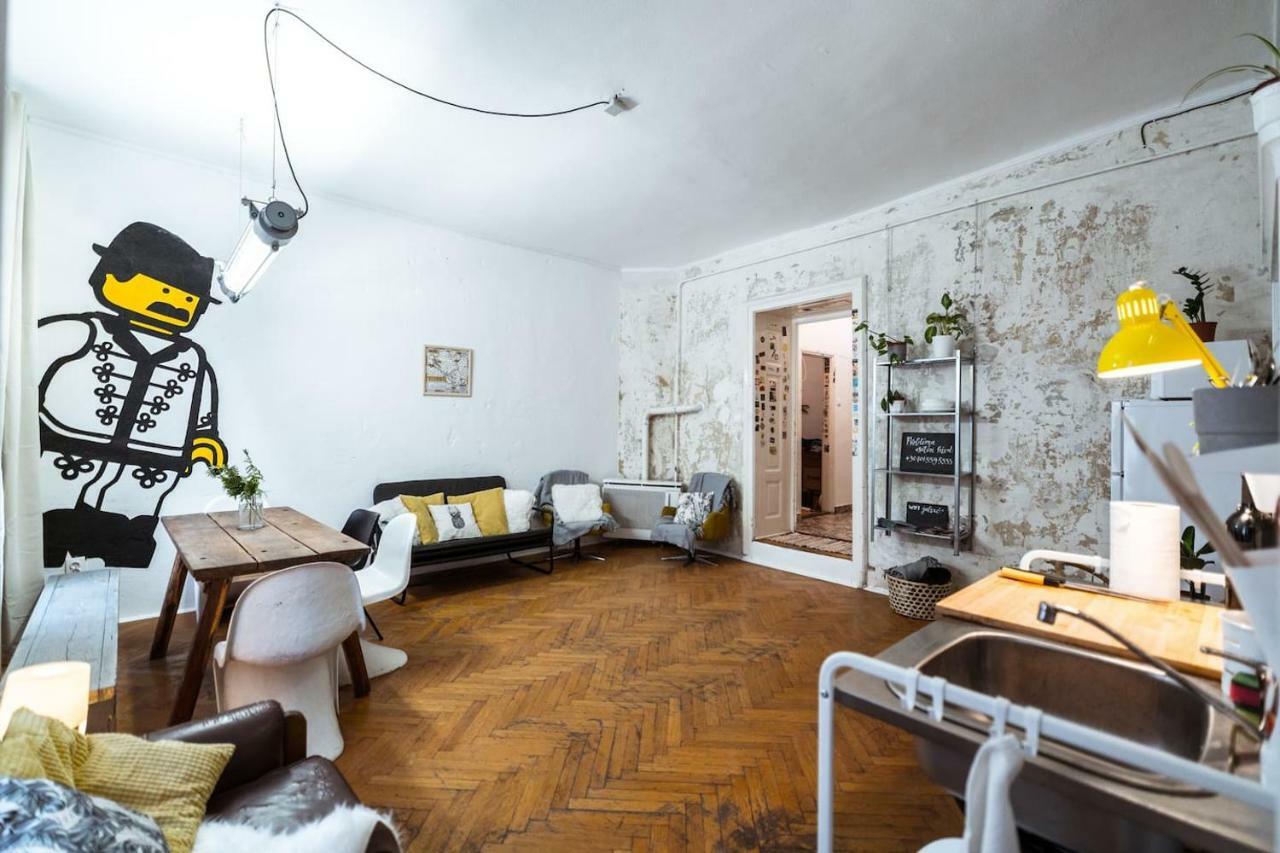 A Szoba Apartman Pecs Luaran gambar