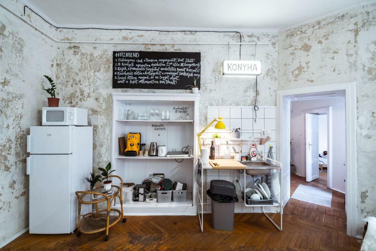 A Szoba Apartman Pecs Luaran gambar